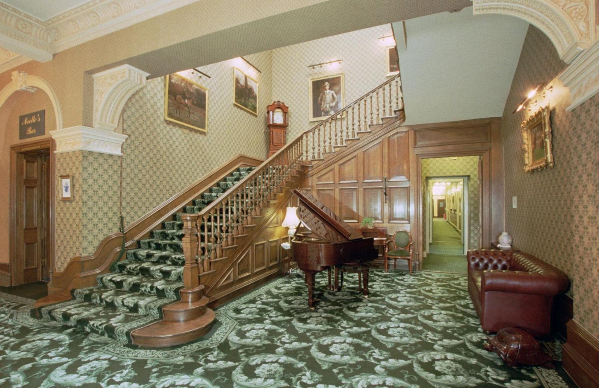 Tre-Ysgawen Hall & Spa スランゲヴニ エクステリア 写真