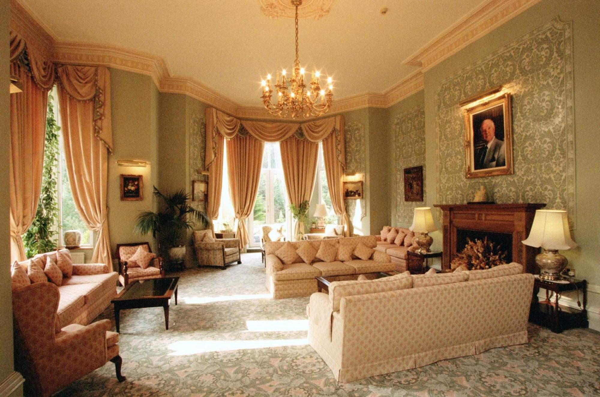 Tre-Ysgawen Hall & Spa スランゲヴニ エクステリア 写真